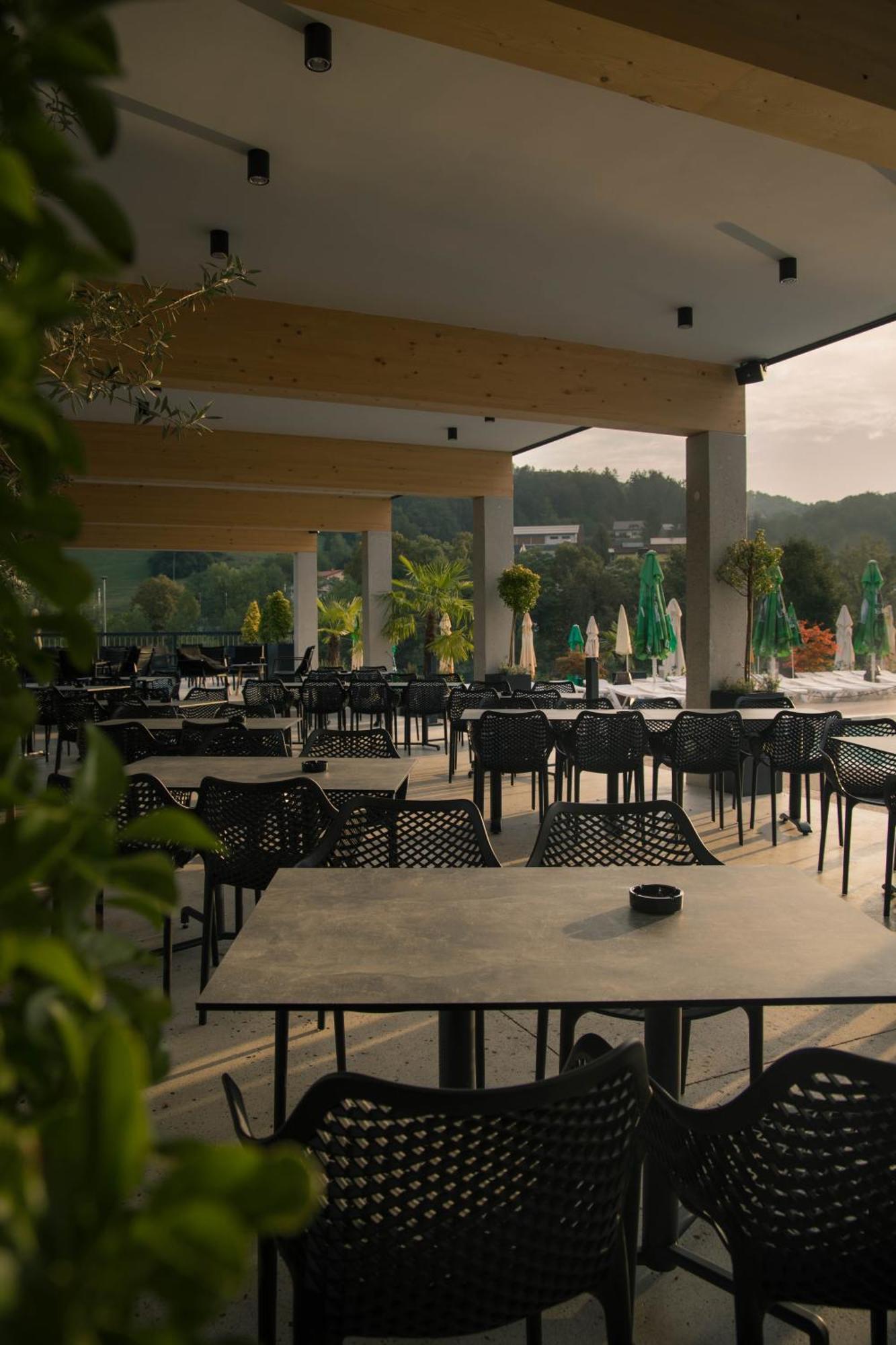 Hotel Aqua Roma Rimske Toplice Exterior photo